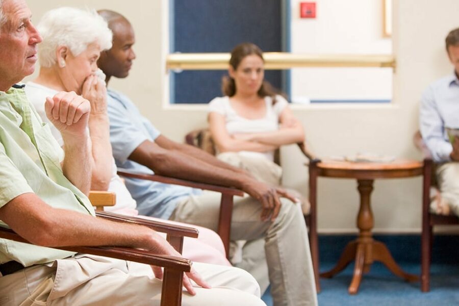 who uses no medical insurance