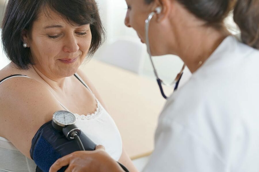 New studies suggest female patients have poorer outcomes after experiencing a stroke